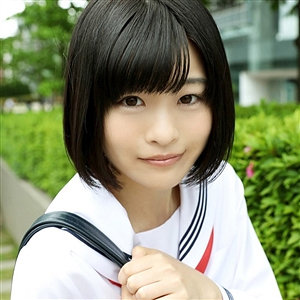 女子校生の中出しに震えるアイドル級の顔立ち、電マでのリアルな喘ぎ パッケージ画像