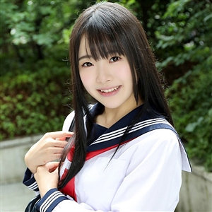 女子校生の制服で中出しハメ撮り、真面目な顔が崩れる瞬間 パッケージ画像