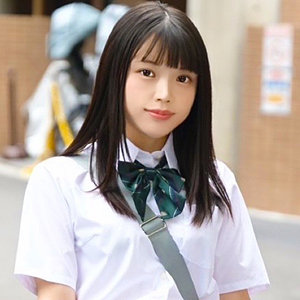 幼馴染と制服のまま中出し、初めての生々しい反応がエグい パッケージ画像