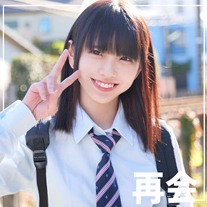 制服と黒パンストの女子校生が2本のチンポに貫かれ中出しでアヘる3P パッケージ画像