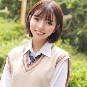 【制服美少女】街角でナンパしたパイパンを即ハメ中出し パッケージ画像